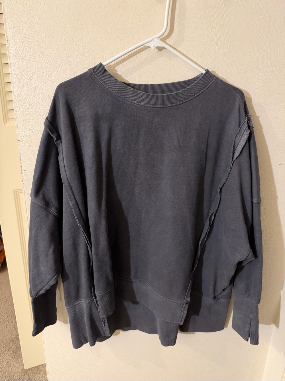 Arizona Jean Company Slate Gray Women's Boxy Crewneck Sweatshirt